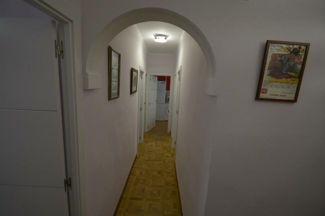 Apartamento Manzanera Logrono Bagian luar foto